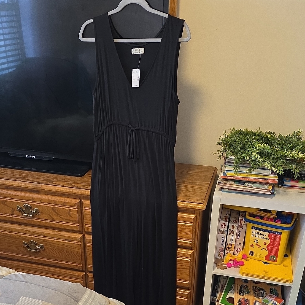 Maurices Charcoal V-Neck Top